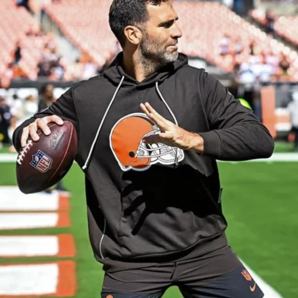 Unisex Nike Cleveland Browns 2025 Sideline Standard Issue Hoodie