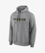 Unisex Michigan Wolverines Basketball Dri-Fit Practice Hoodie