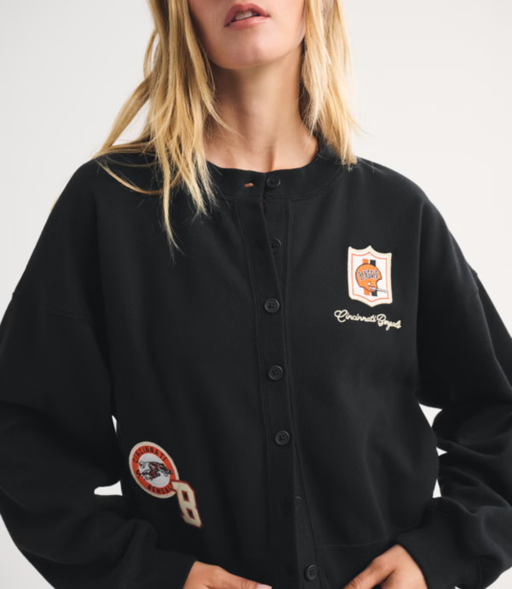 Abercrombie & Fitch Cincinnati Bengals Sunday Shrunken Cardigan 1 Abercrombie & Fitch Cincinnati Bengals Sunday Shrunken Cardigan 1
