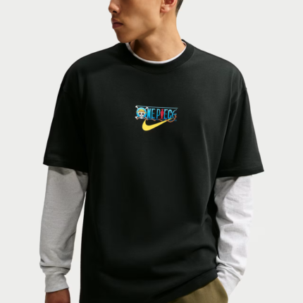 Nike x One Piece Graphic T-Shirt 1
