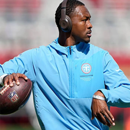 Tennessee Titans 2026 Preseason Quarter-Zip Sideline Pullover 1