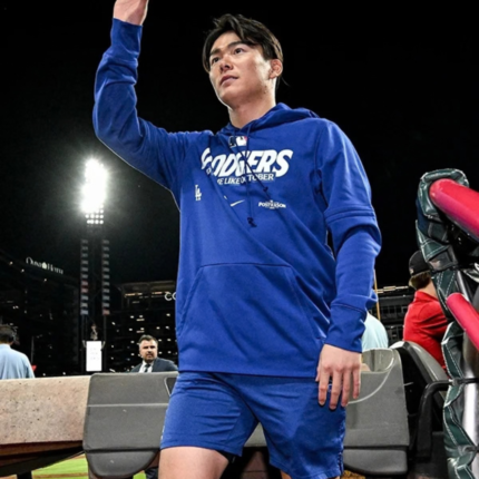 Yoshinobu Yamamoto Los Angeles Dodgers Hoodie